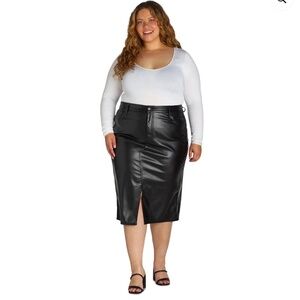 NWT Terra & Sky Black Faux Leather High Rise Slim Fit Midi Skirt Size 24W
